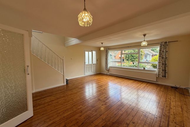 65 South Grove, Sale photo 4