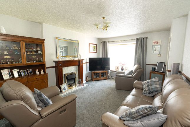 1, Wilsthorpe Close, Greater Manchester photo 2