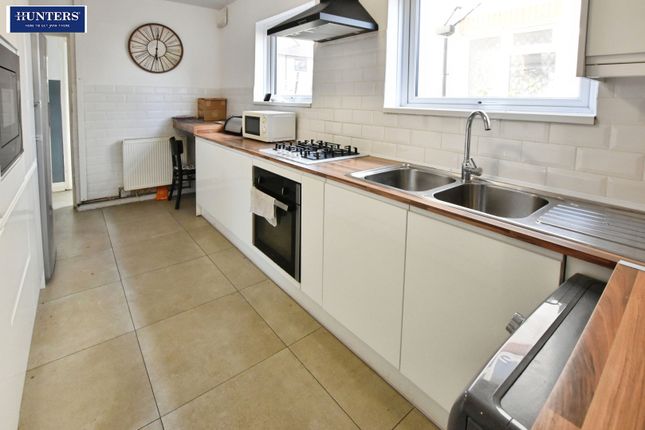 27, Theodore Road, Scunthorpe photo 2