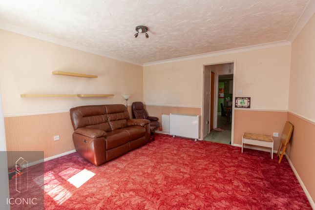 55, Freeland Close, Norwich photo 4