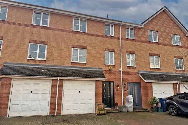 4-bed other on 32 Princes Gate, High Wycombe, Buckinghamshire, £500,000
