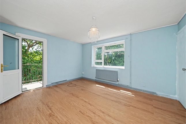 Flat 24, Hunters Hill, Reading photo 2
