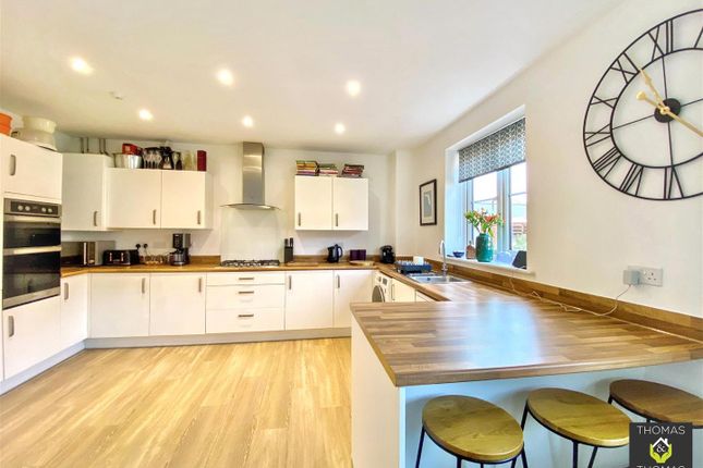 10, Leighton Close, Twigworth photo 4