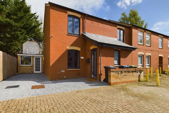 Thumbnail Semi-detached house for sale in Ongar Court, Cambridge