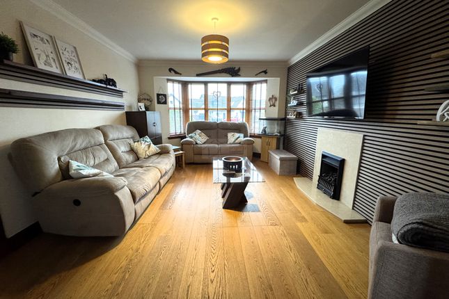36 Knockomie Rise, Forres photo 4