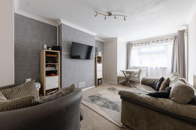 Flat for sale in Higham Road, Woodford Green