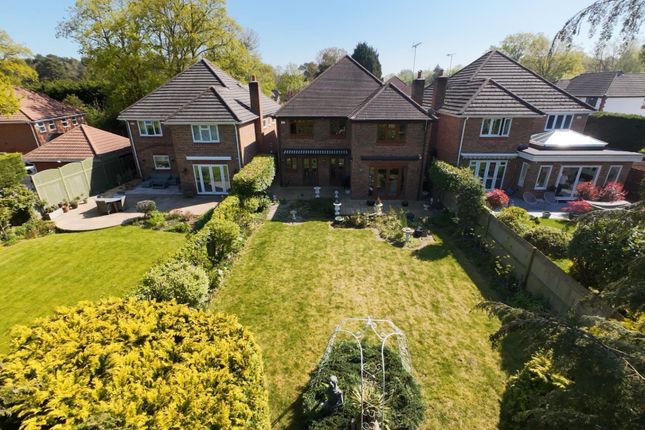 5, Johnson Drive, Wokingham photo 2