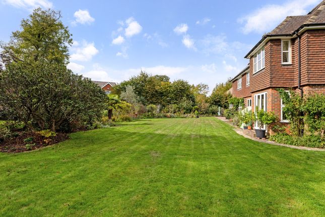 The Chestnut, Mayfield Lane, Wadhurst photo 2