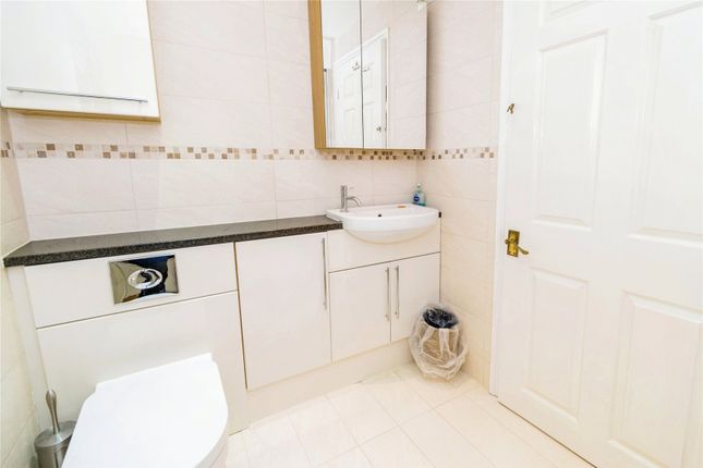 Flat for sale in Town Quay, Southampton, Hampshire