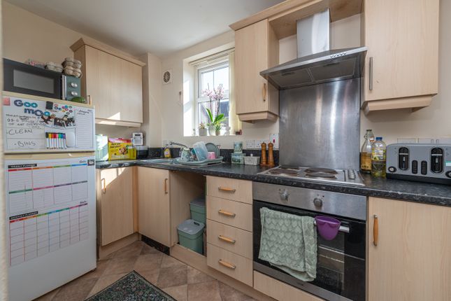 70, Conisborough Way, Pontefract photo 4