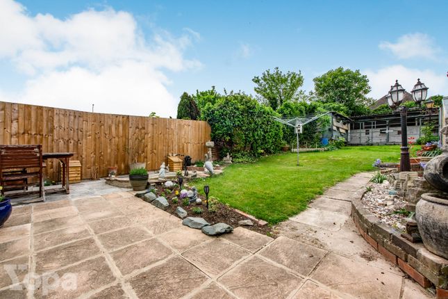 70, Lamorna Avenue, Gravesend photo 3