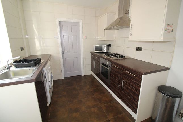 Terraced house to rent in Balfour Road, Preston, Lancashire