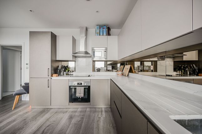 N19, Crouch End photo 2