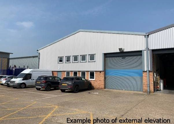 Thumbnail Warehouse to let in Unit 2 Clivemont Road, Cordwallis Industrial Estate, Maidenhead