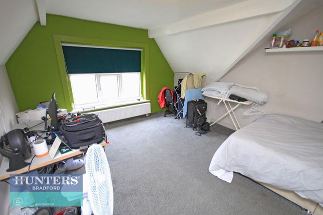 Room to rent in Room 10, 29 Claremont Terrace, Claremont Terrace Bradford