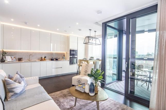 Thumbnail Flat to rent in Thornes House, Clowes Walk, Nine Elms, London