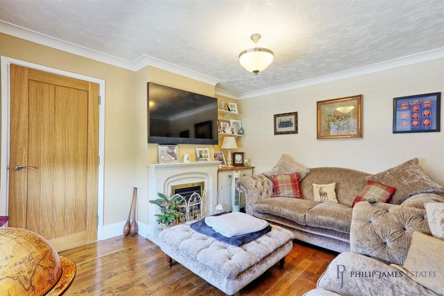 7, Honeywood Avenue, Colchester photo 3