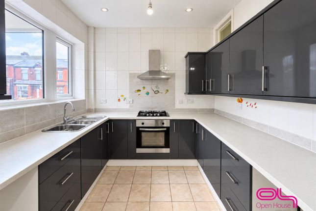 8, Dobson Road, Bolton photo 5
