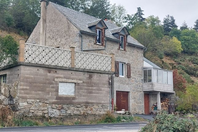 Thumbnail Country house for sale in Les Laubies, Lozère, France