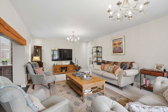 2 Fuller Way, Abingdon photo 4