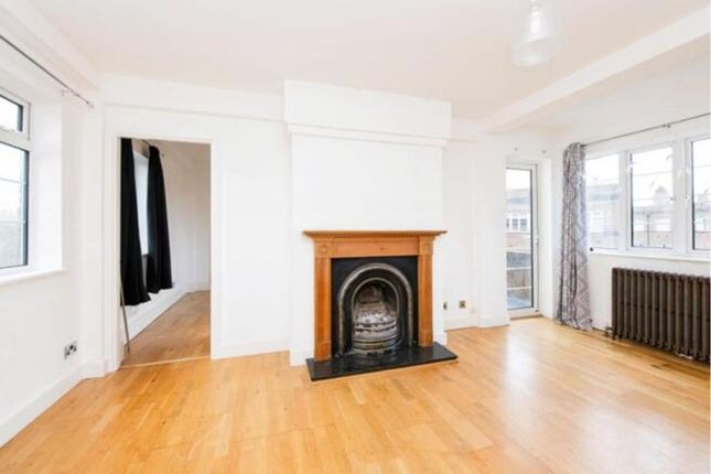 117, Chiswick Village, London photo 3