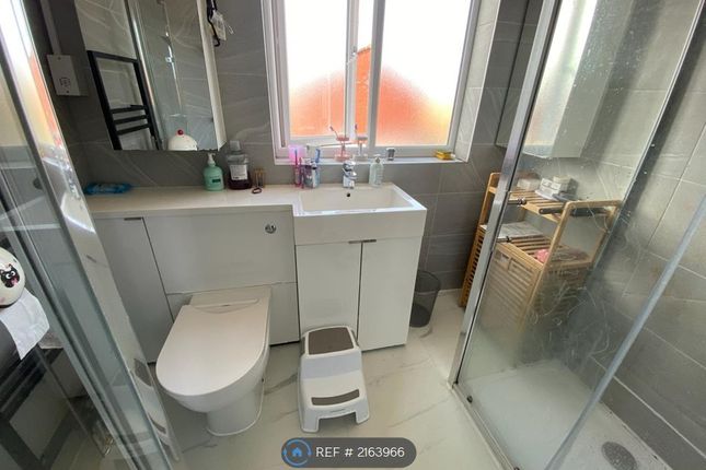 Whitlow Avenue, Broadheath, Broadheath, Altrincham photo 3