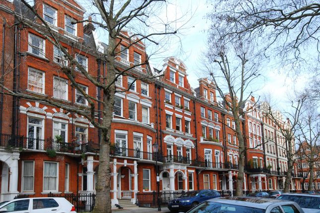 Thumbnail Flat for sale in Bramham Gardens, Earls Court, London