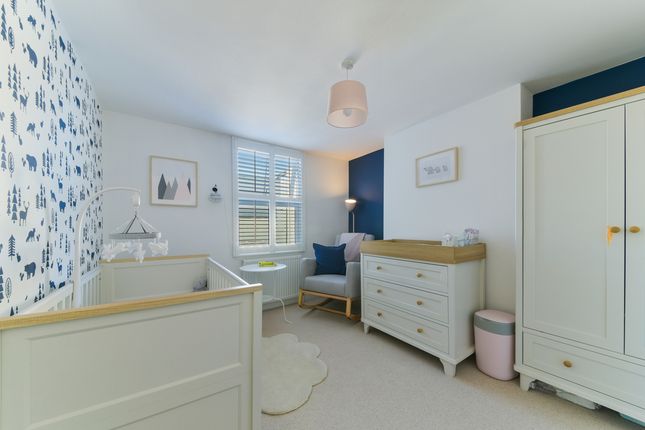 Property to rent in Palmerston Road, London