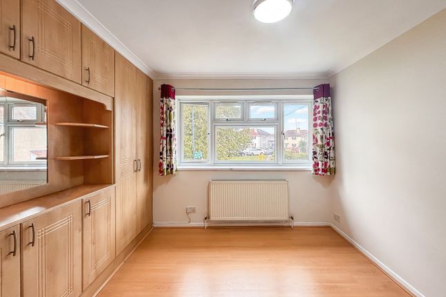 9, Tylers Gate, Harrow photo 2