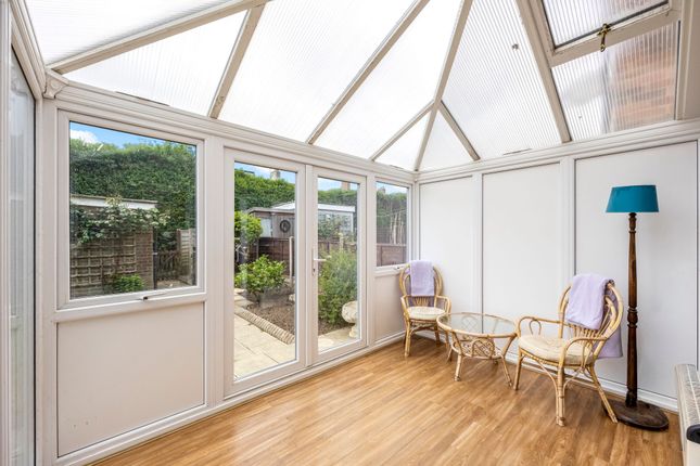 54 Stane Street Close, Pulborough photo 3