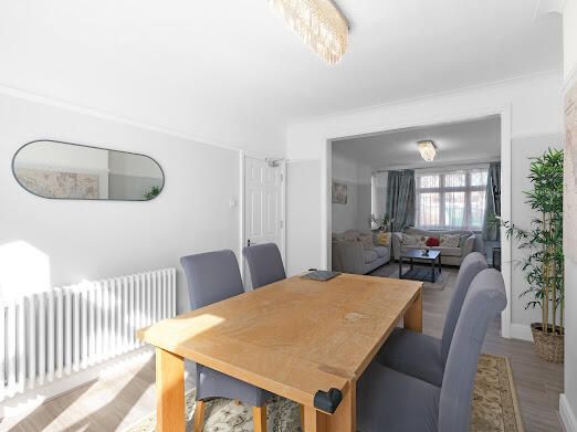 30, College Avenue, Harrow photo 4