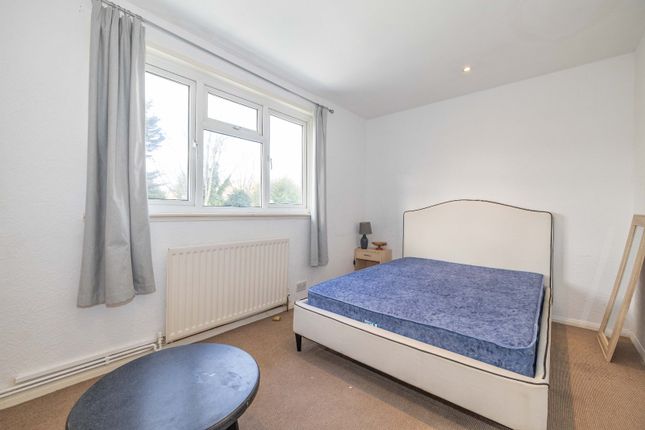 4, Conrad Avenue, Canterbury photo 2