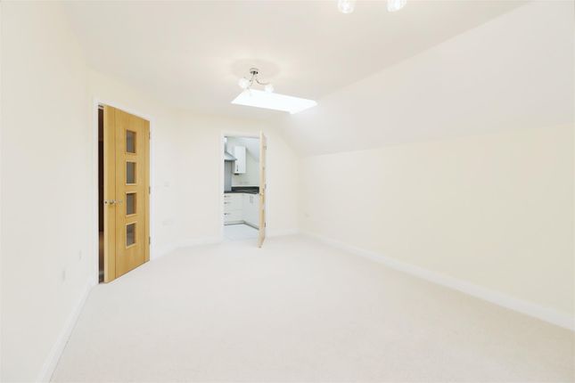 31 Summerfield Place, 117 Wenlock Road, Shrewsbury photo 2