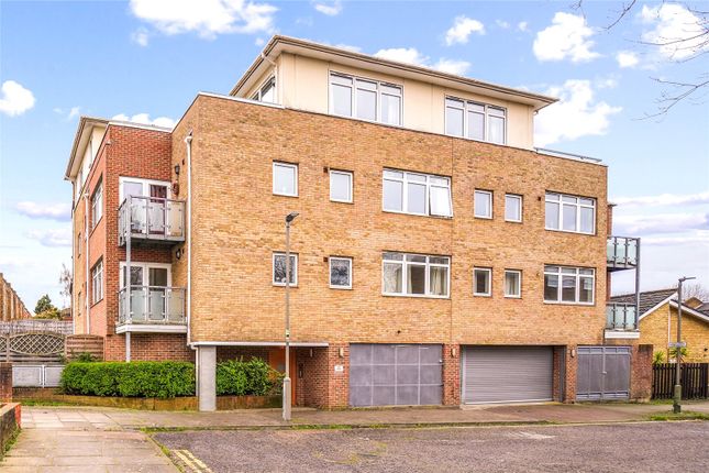 Thumbnail Flat for sale in Rochelle Close, London