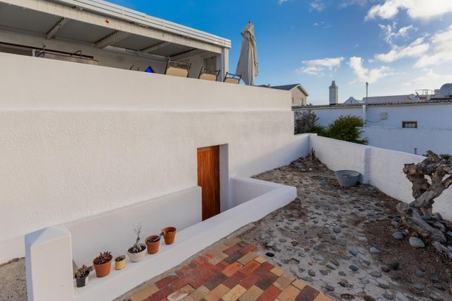 Detached house for sale in Jansen Road, Bloubergstrand, Cape Town, Western Cape, South Africa