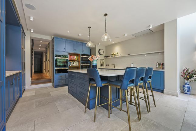 185, Hammersmith Grove, London photo 4