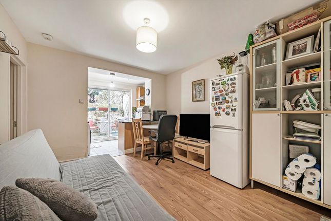 5A, Alfred Road, London photo 3