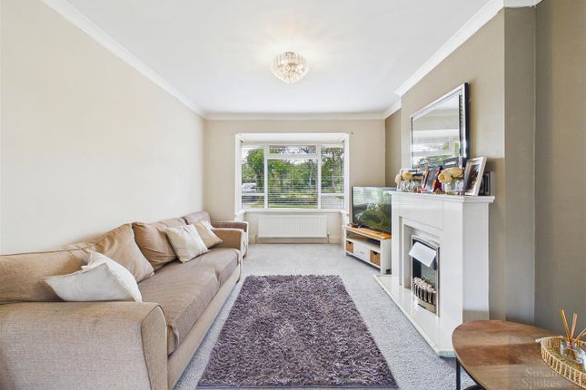 7, Moor Lane, Sunderland photo 2