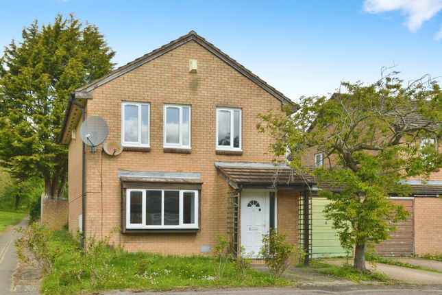 Detached house for sale in Teasel Avenue, Conniburrow, Milton Keynes, Buckinghamshire