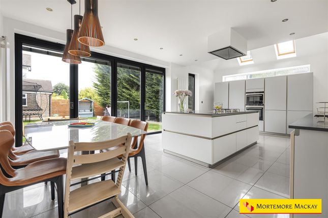 1, Hoodcote Gardens, London photo 3