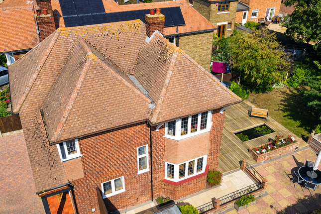 21, Pierremont Avenue, Broadstairs photo 2