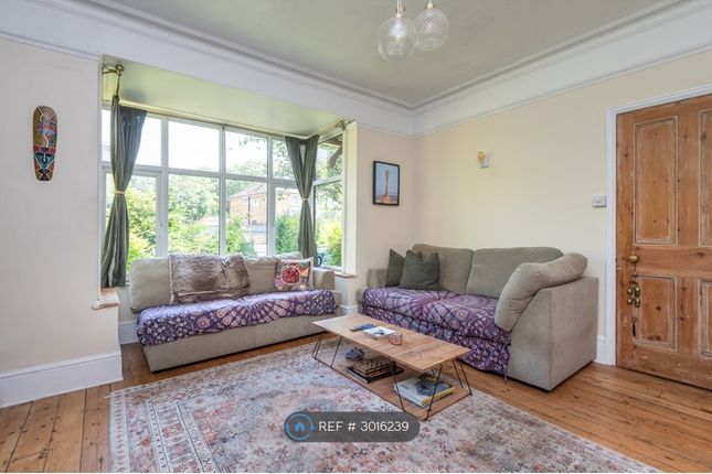 Wandle Road, Morden photo 5
