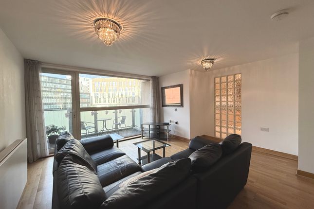 36, Glasgow photo 3