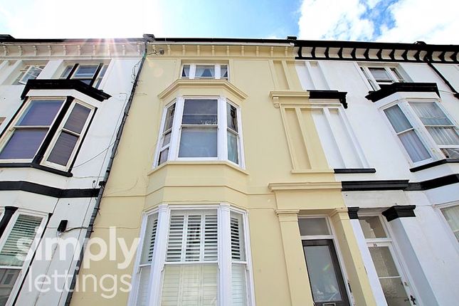 Thumbnail Maisonette to rent in Chesham Road, Brighton