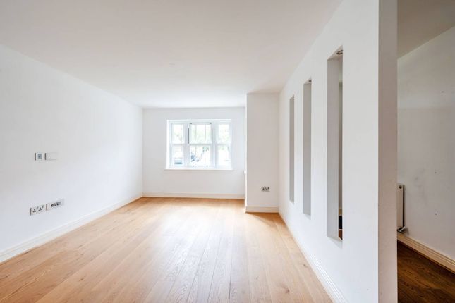 Thumbnail Terraced house for sale in Holford Way, Roehampton, London