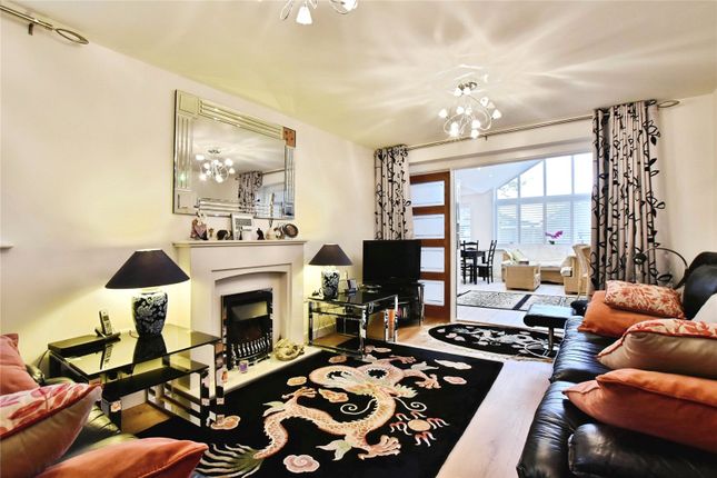 34, Summers Way, Cheshire photo 4
