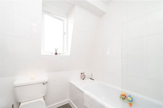 5, 20, Maclise Road, London photo 4