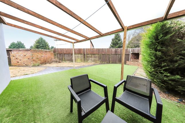 45, Croft Lane, Wolverhampton photo 2