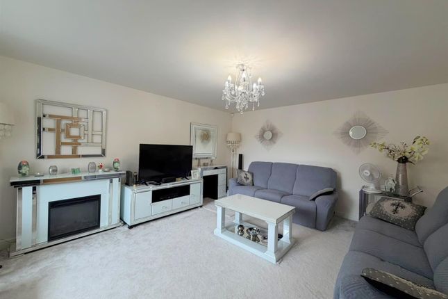 8, Hackness Road, Leicester photo 2
