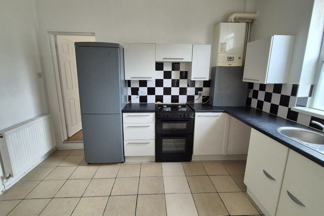 Flat 2, 13 Silver Birch Road, Birmingham photo 2
